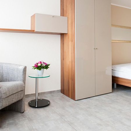 Appartements Am Kleeblatt วุปปาทัล ภายนอก รูปภาพ