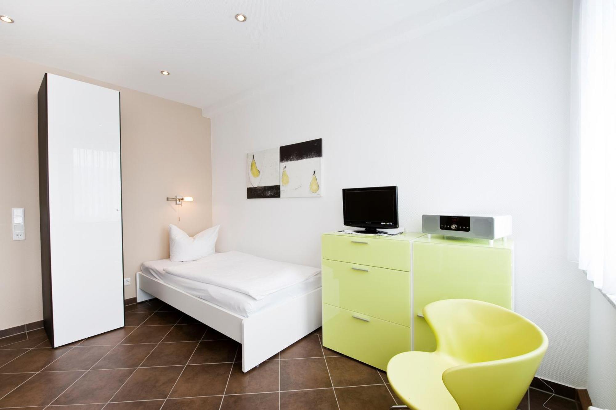 Appartements Am Kleeblatt วุปปาทัล ภายนอก รูปภาพ
