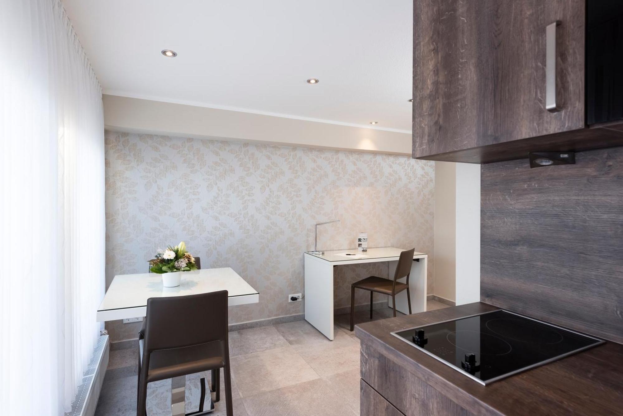 Appartements Am Kleeblatt วุปปาทัล ภายนอก รูปภาพ